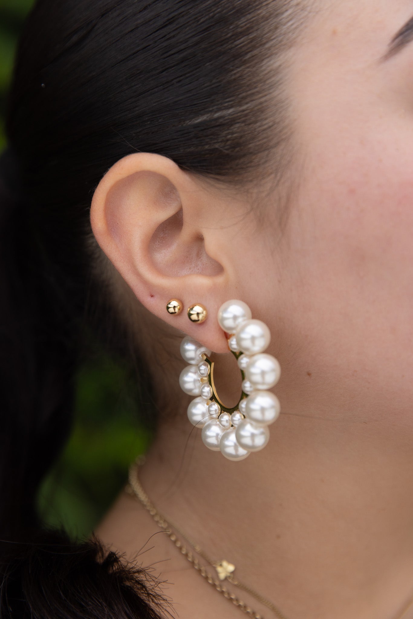 PEARL PENACHE HOOPS