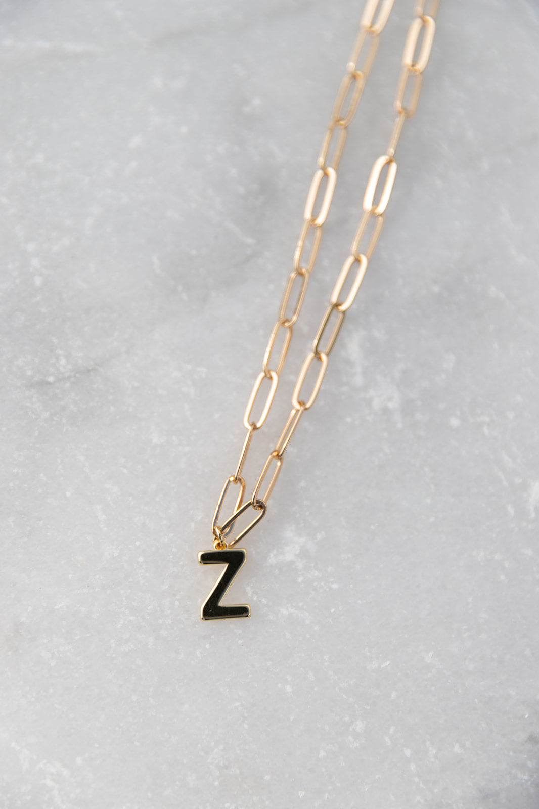 SIMPLICITY INITIAL NECKLACE